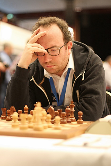 Eine Hälfte von Viernheims französischer Mittelachse: Fabien Libiszewski. || Foto: Georgios Souleidis