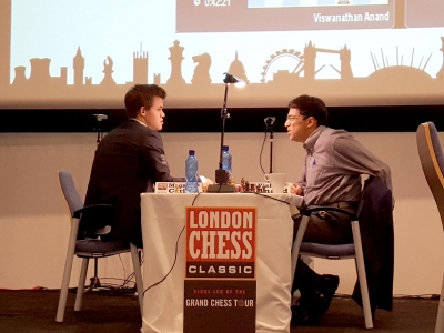 Anand gegen Carlsen bei der Zurich Chess Challenge 2015