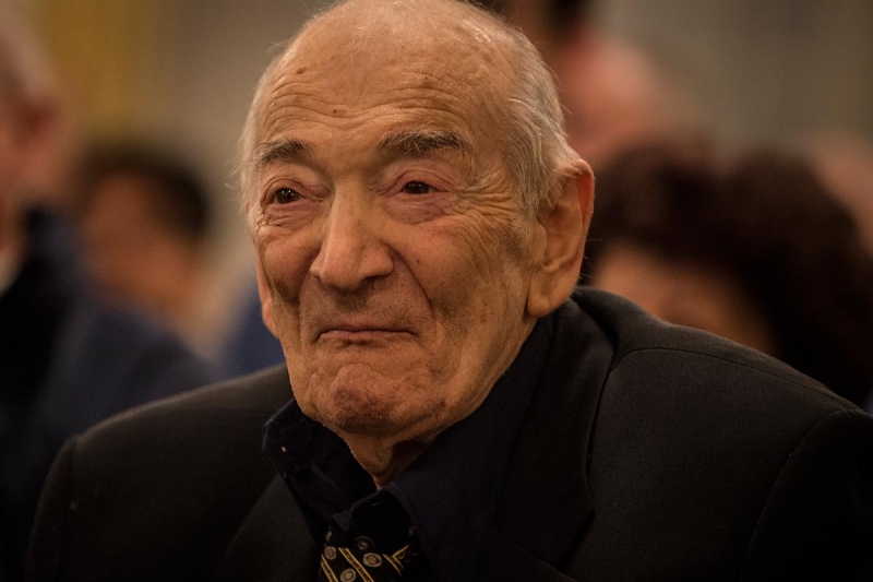 Viktor Kortschnoi wird in einem Monat 85, ist aber immer noch ein Schachenthusiast erster Güte. Foto: David Llada